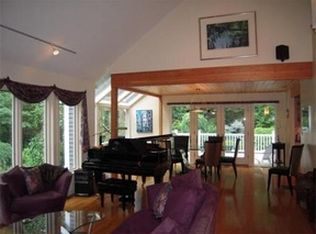 6 Breezy Point Rd, Acton, MA 01720