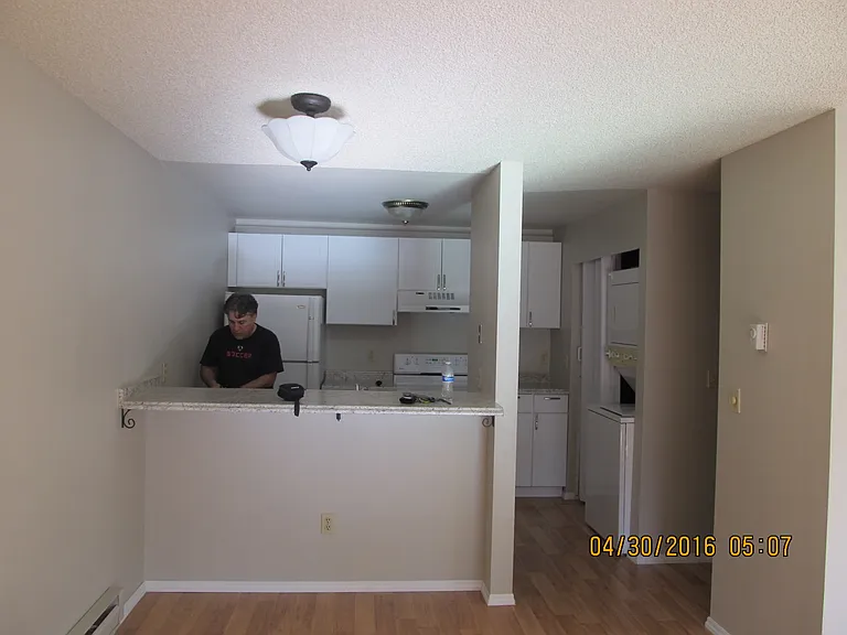 520 S 323rd Pl — Photo 3