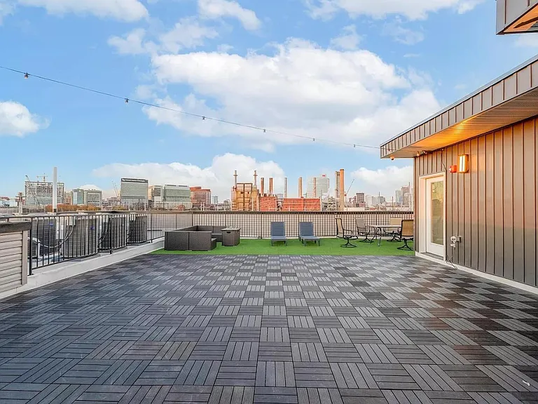 Rooftop Deck