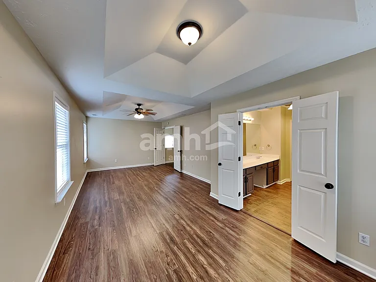 3840 Kirkwood Run NW — Photo 9