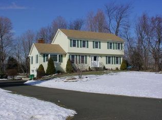 31 Ball Pond Rd, New Fairfield, CT 06812
