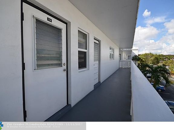 2nd image of 608 NE 2nd St APT 338