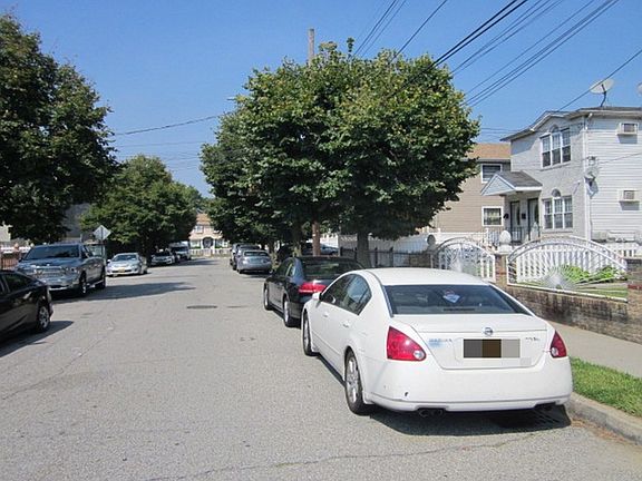 5th image of 14025 180th St