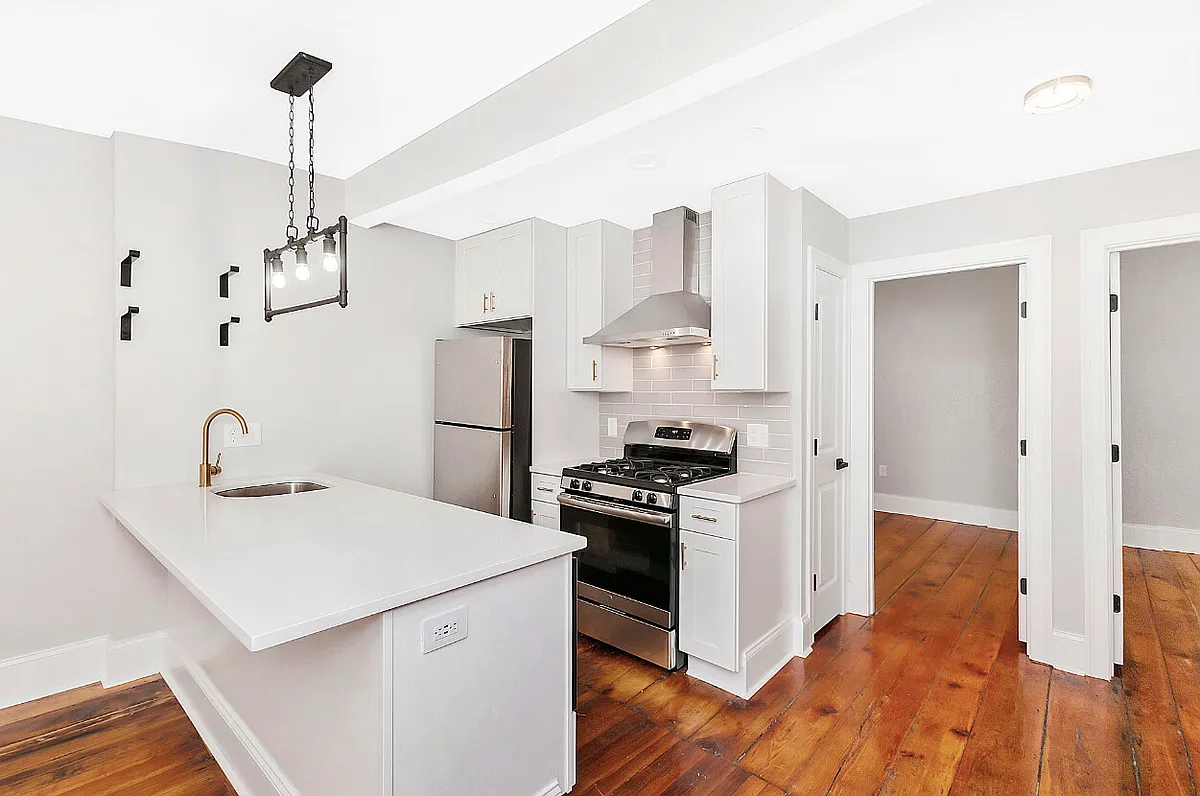 Building Photo - 85 Webster St #3