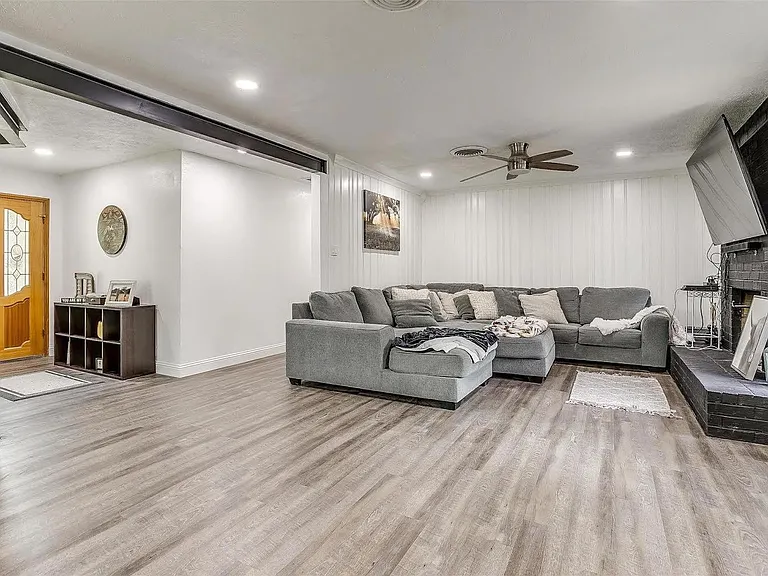 8328 Tucson Trl — Photo 7