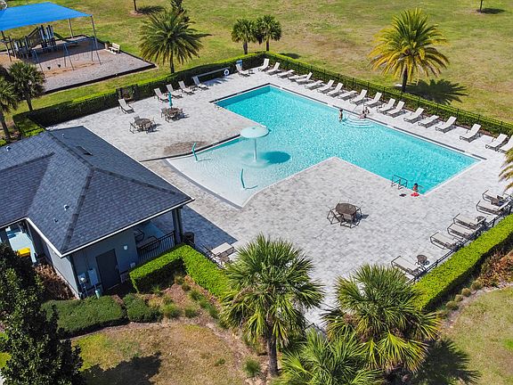 5th image of 951 Vineyard Ridge Rd