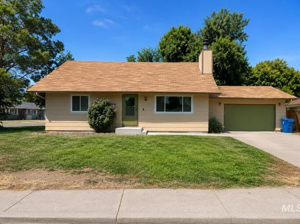 1200 E 9 N, Mountain Home, ID 83647