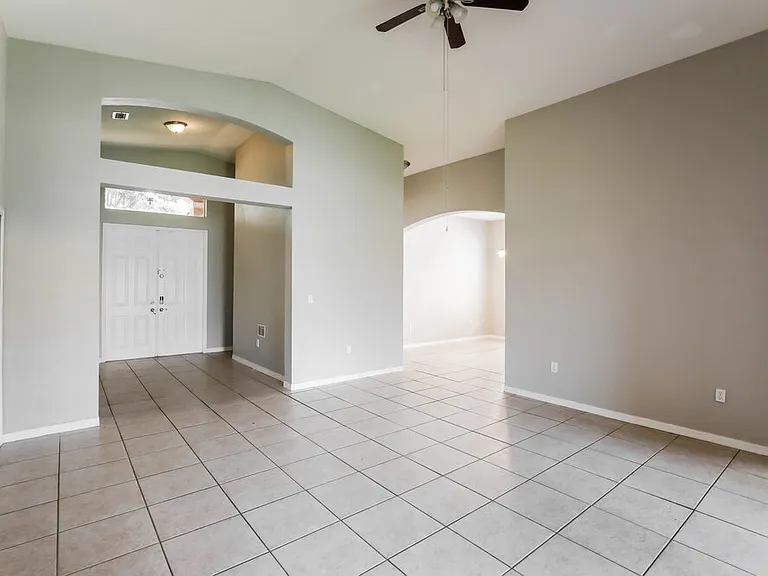 13124 SW 23rd St — Photo 3
