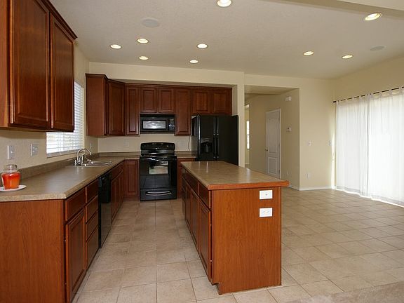 Kitchen + Eating Nook