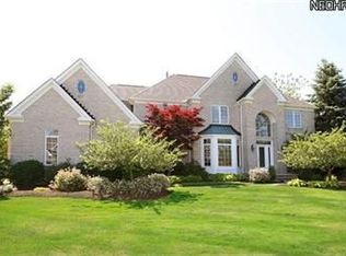 1395 Cobblestone Way, Westlake, OH 44145