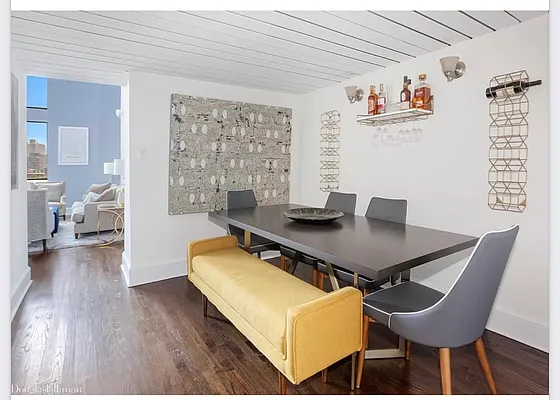 Rented by Compass | media 24