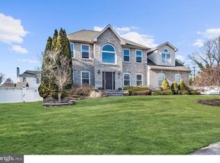 26 Vanessa Ct, Cherry Hill, NJ 08003