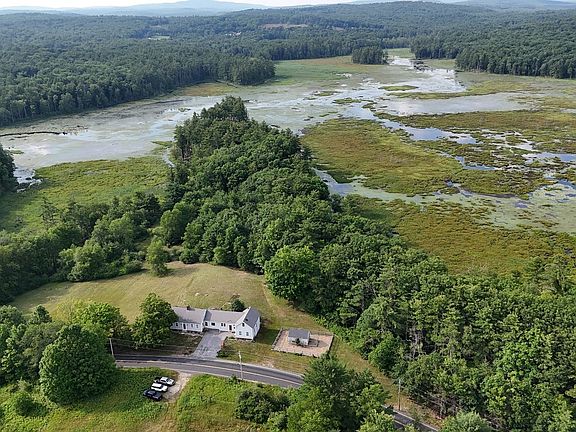 2nd image of 69 Winchendon Rd