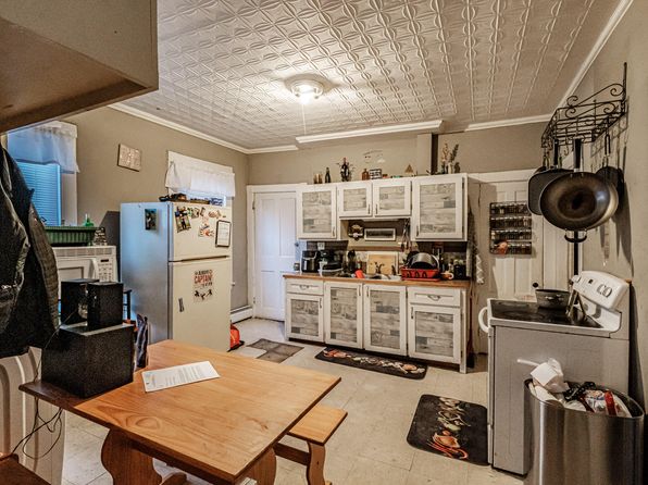 lewiston-maine-211038534 picture