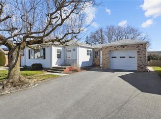 34 Dix Ave, Johnston, RI 02919