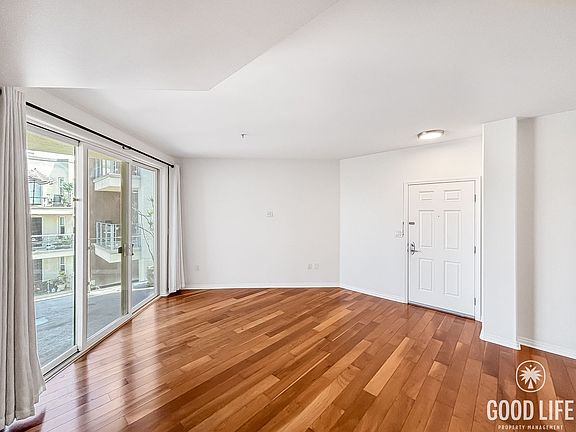 4th image of 1601 India St Unit 408