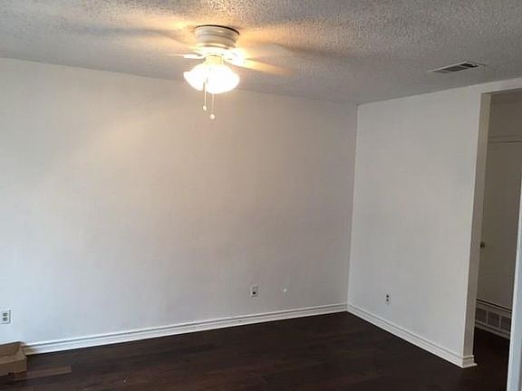 4th image of 2701 Stafford St