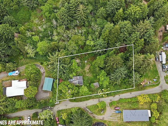 3rd image of 91299 Tarheel Ln