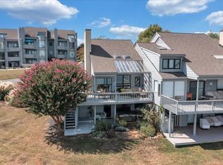 967 Ashmeade Rd, Moneta, VA 24121