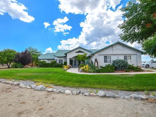 11772 Mountain Rd #1-2, Pinon Hills, CA 92372