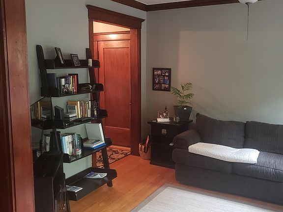 2nd image of 3647 N Hamilton Ave #1