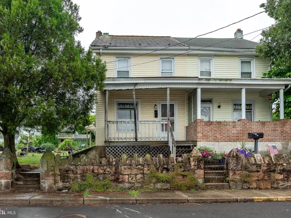 249 Vine St, Williamstown, PA 17098