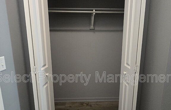 3rd image of 7083 Homestead Rd