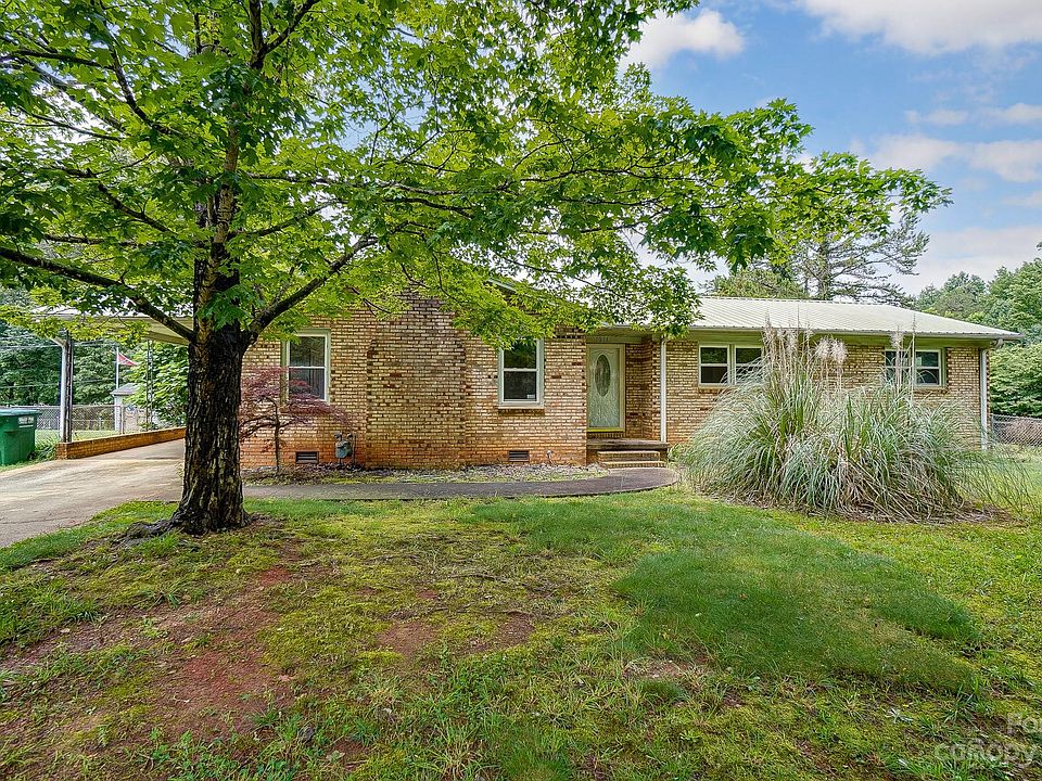 1st image of 1011 Jonathan Dr