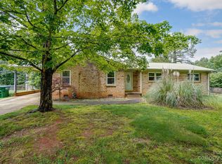 1011 Jonathan Dr, Bessemer City, NC 28016