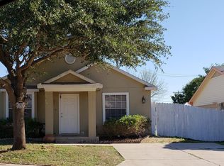 515 Desert Chief Dr, Laredo, TX 78045