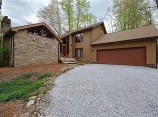 1806 Arndale Rd, Stow, OH 44224