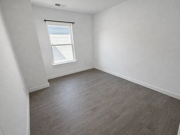 12 Catawba Ave — Photo 14