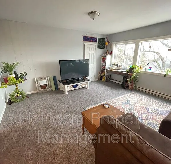 2317 W 9th St #3 — Photo 3