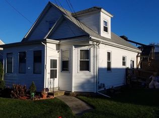 34 Doane St, Cranston, RI 02910