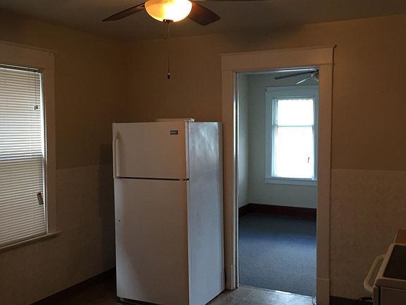 5th image of 2205 Independence Ave #1