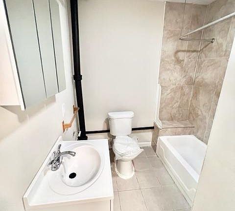 4th image of 449 Mountainview Ave APT B3