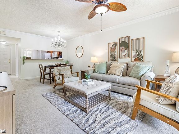 3rd image of 15126 Parkside Dr #104