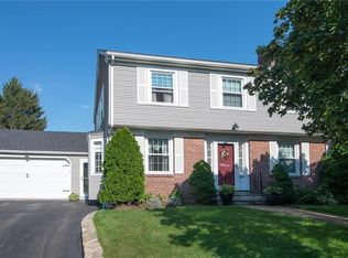 70 Forest Ave, Cranston, RI 02910
