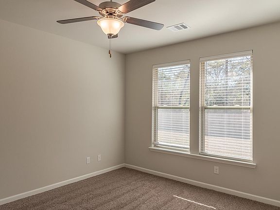 4th image of 1212 Meridian Dr
