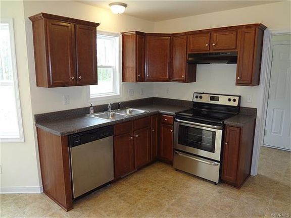 5th image of 5600 Marc Manor Ct