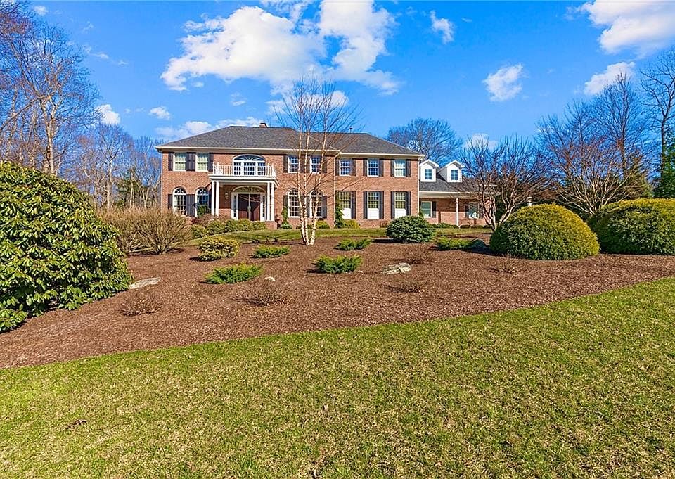 1st image of 60 Juniper Dr