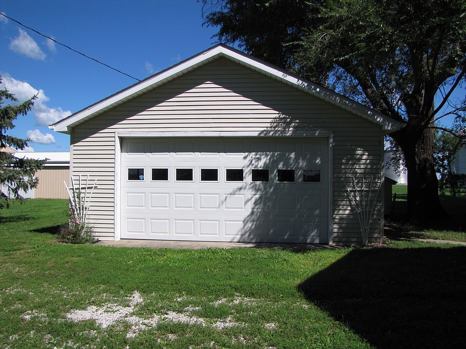 1st image of 1200 County Road 1350 N