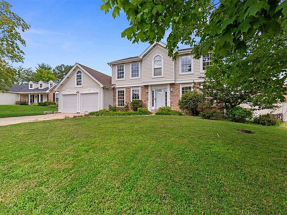 2nd image of 7313 Summerview Manor Ln