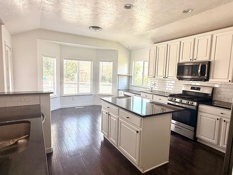 6198 W Argo Cir — Photo 16