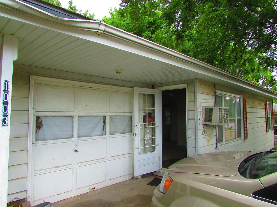 1st image of 1003 N College Ave