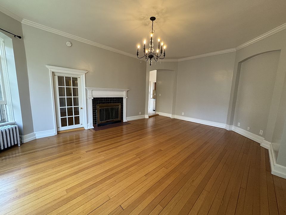 Raw Photo - Living Room_3