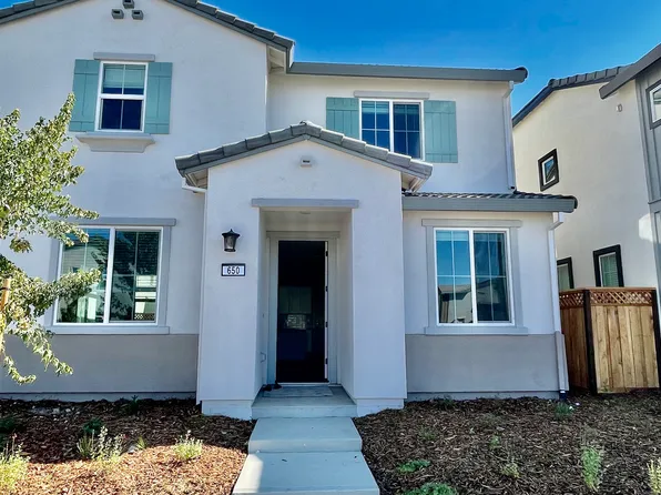 650 Lost River Ln, West Sacramento, CA 95605