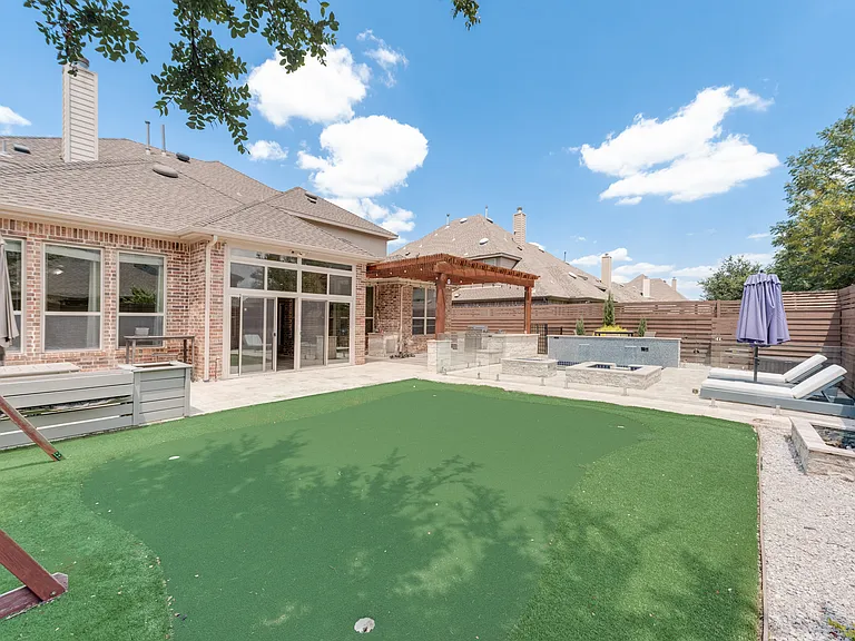Backyard Putting area