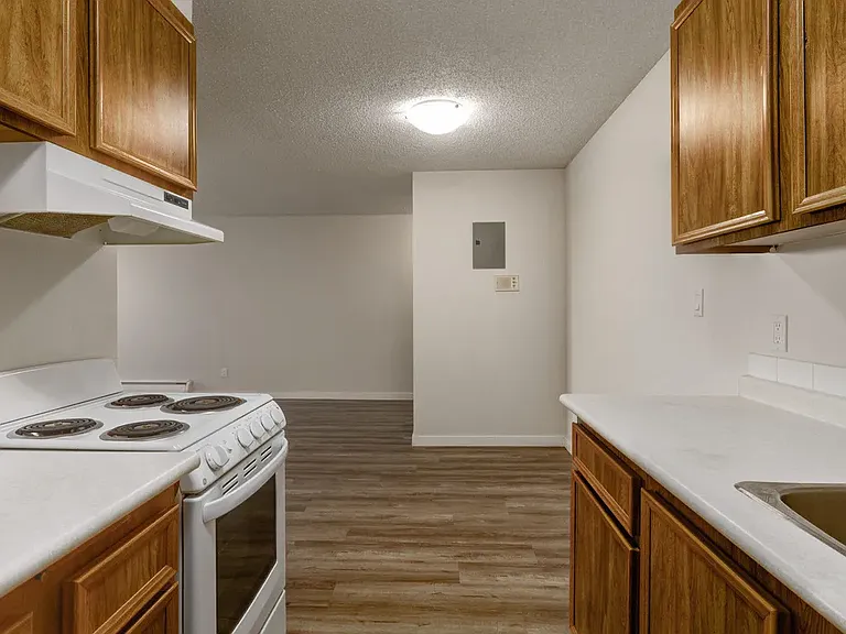 305 Fietz St — Photo 17