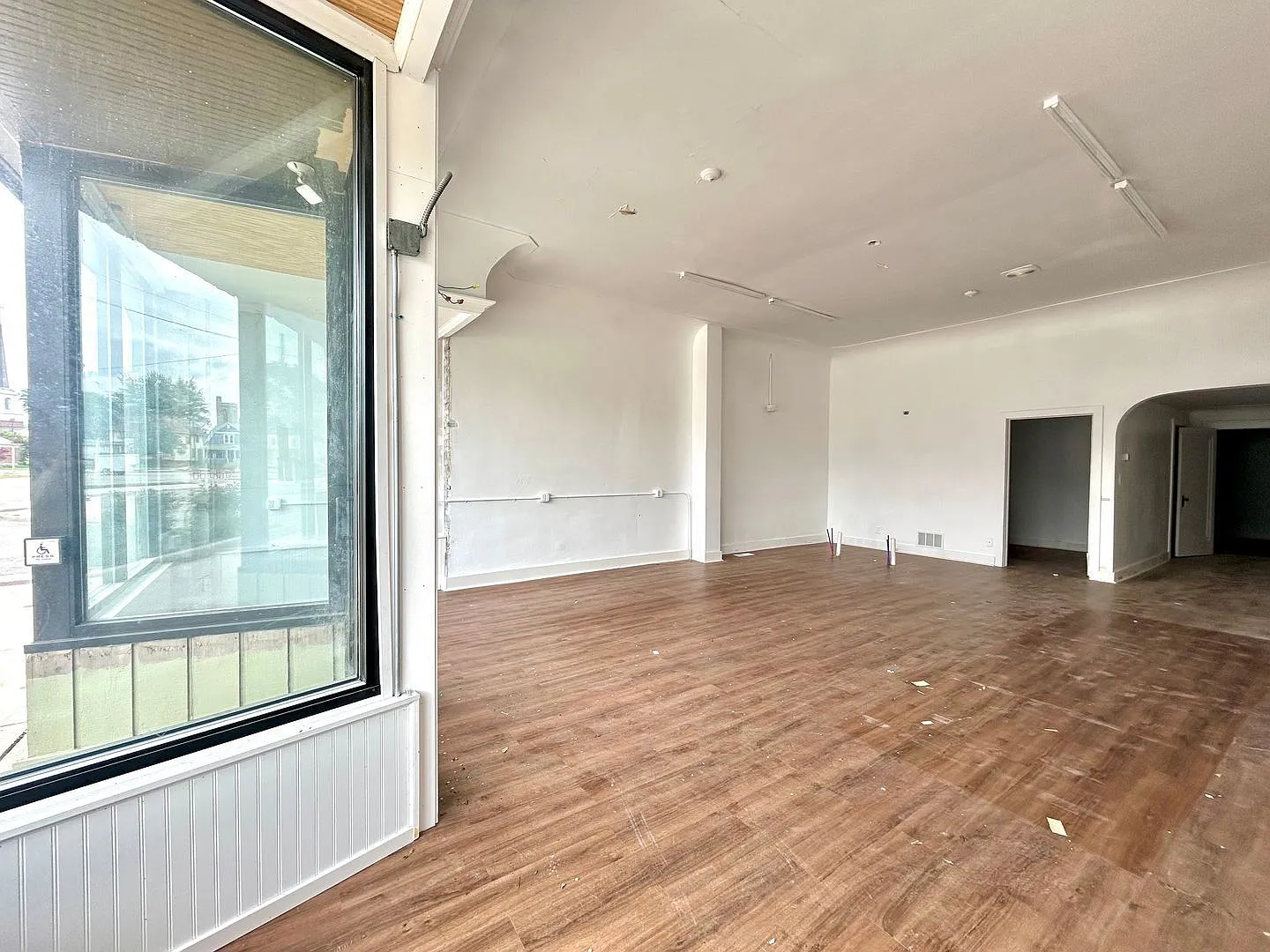Studio, 1.0 bath, 1315 sqft, $1,200 — Photo 4